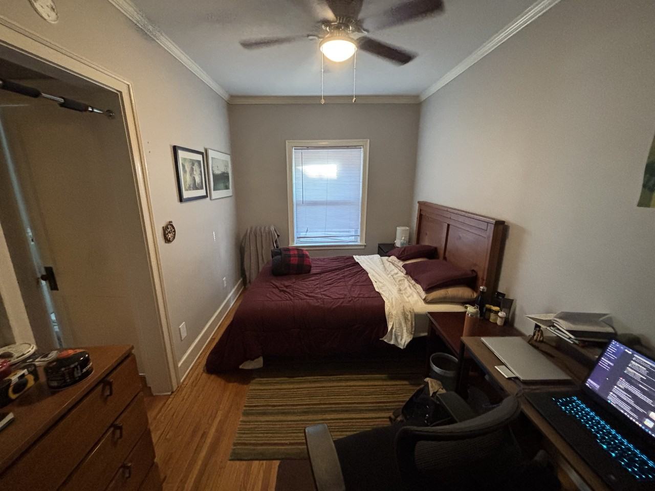 2733 Girard Ave S #106 - Photo 4 of 4