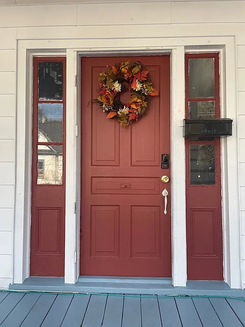 409 Hammond St #4 - Photo 4 of 7