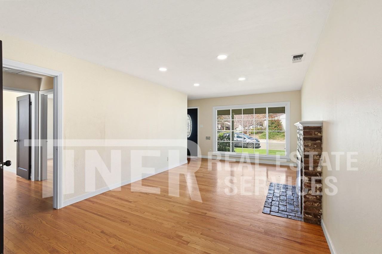 5000 Reid Way - Photo 7 of 24