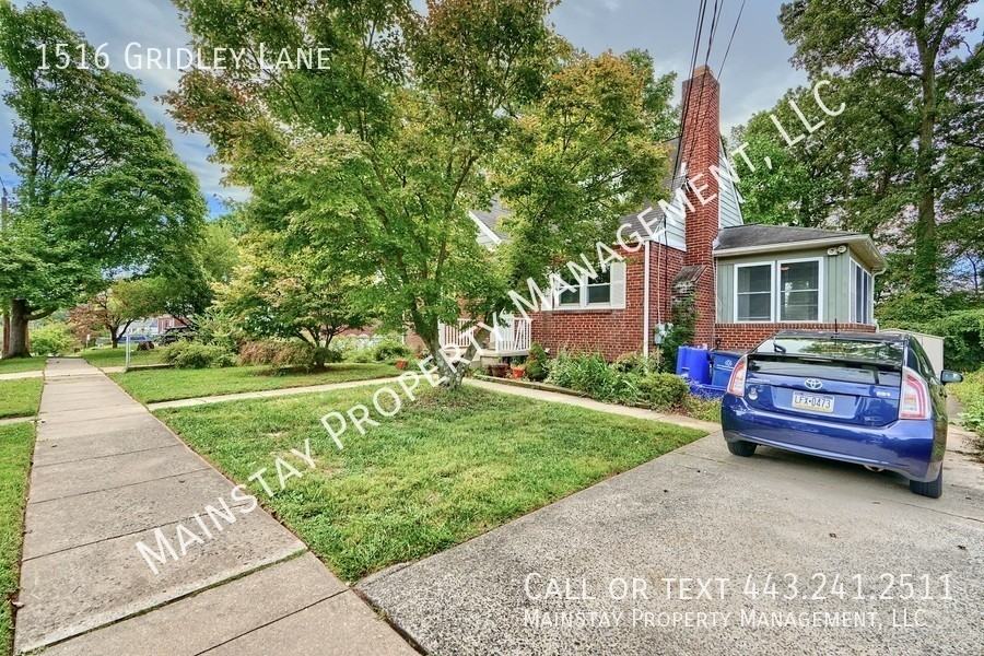 1516 Gridley Ln - Photo 2 of 24