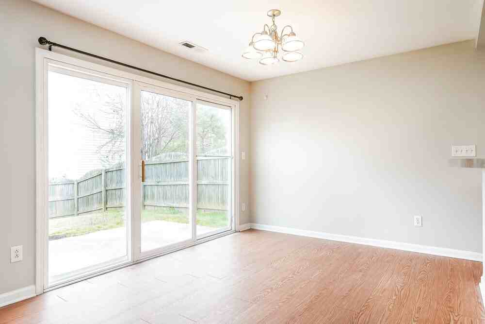 2014 Gushing Dr - Photo 7 of 17