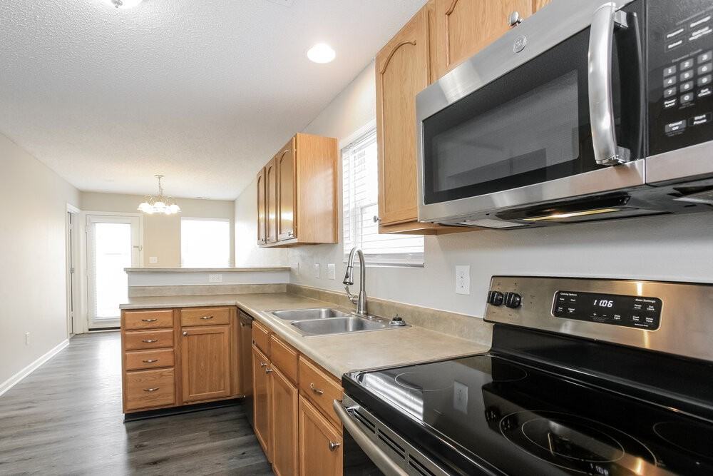 5558 Wild Horse Dr - Photo 7 of 15