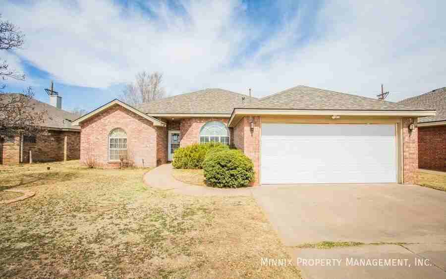 6024 74th St - Photo 2 of 50