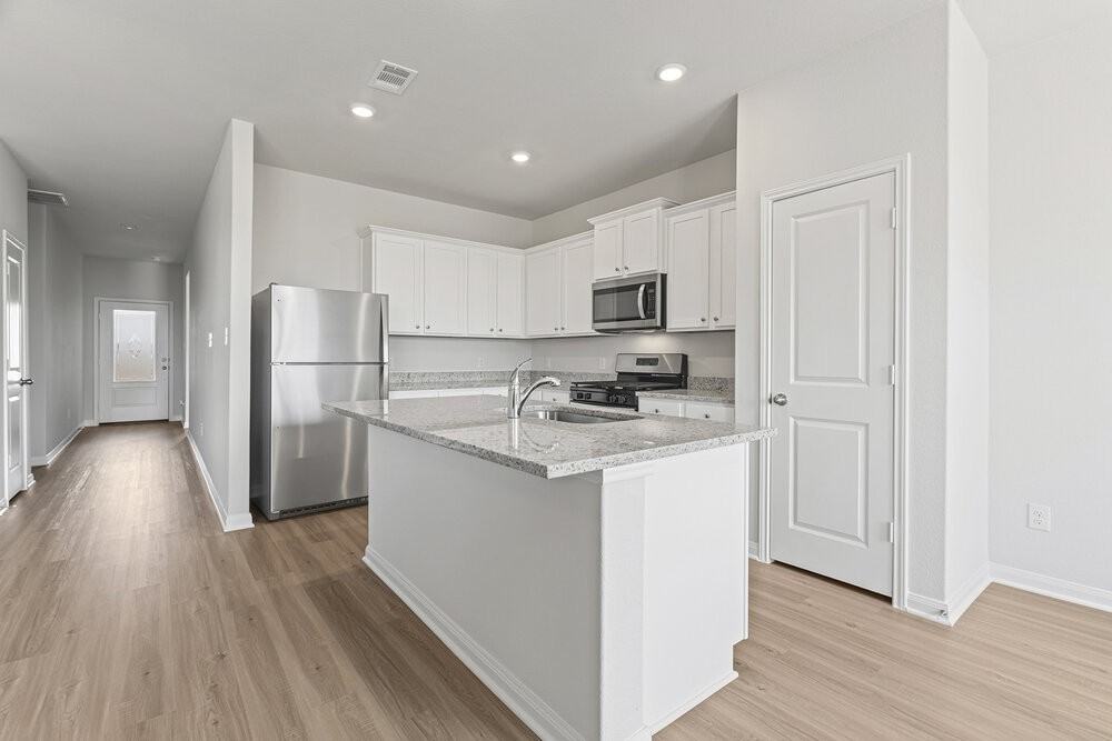 7534 Tipton Meadow Way - Photo 6 of 19