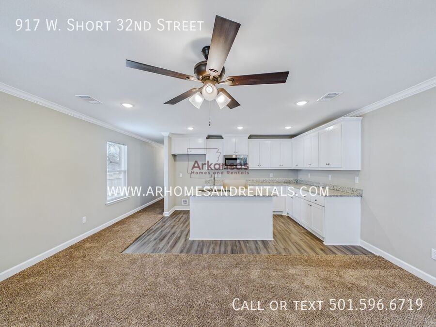 917 W Short 32nd St - Photo 4 of 12