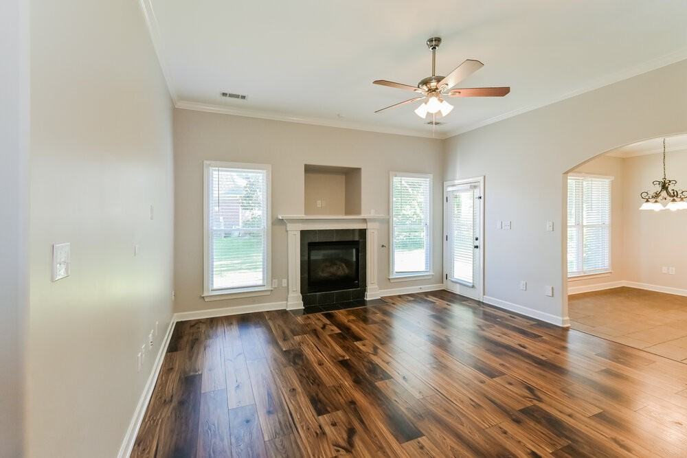 7032 Apache Dr - Photo 4 of 17