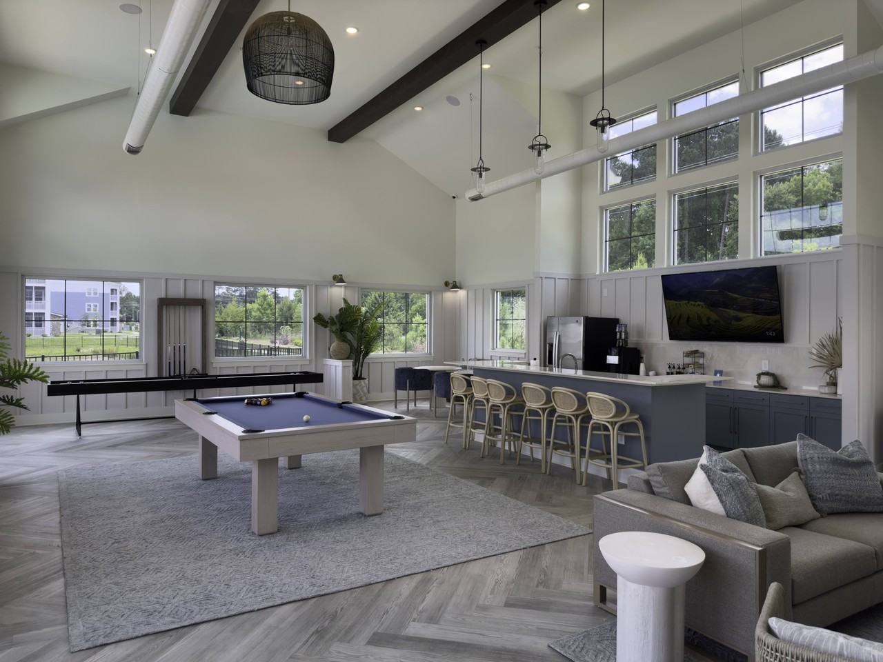 Anchor Pointe Apartments - Photo 2 of 47