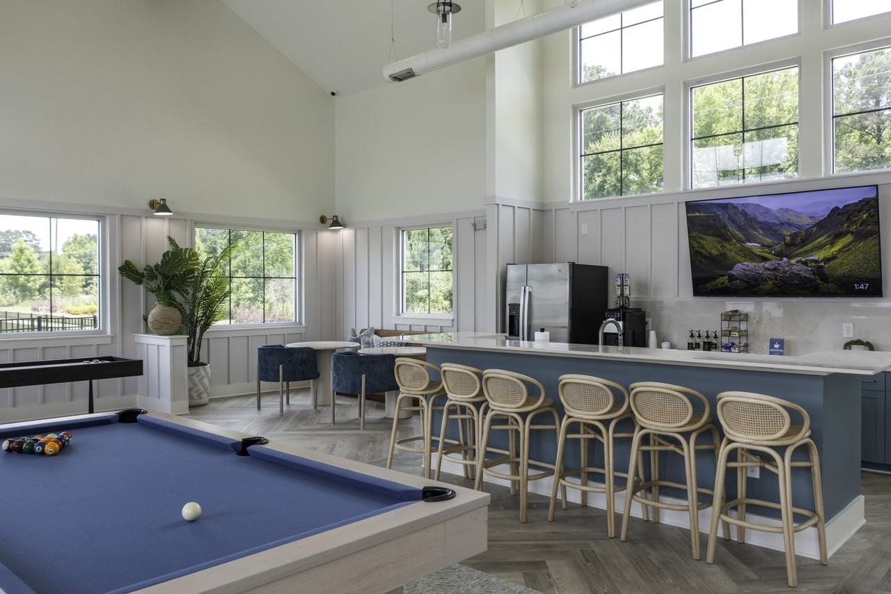 Anchor Pointe Apartments - Photo 6 of 47