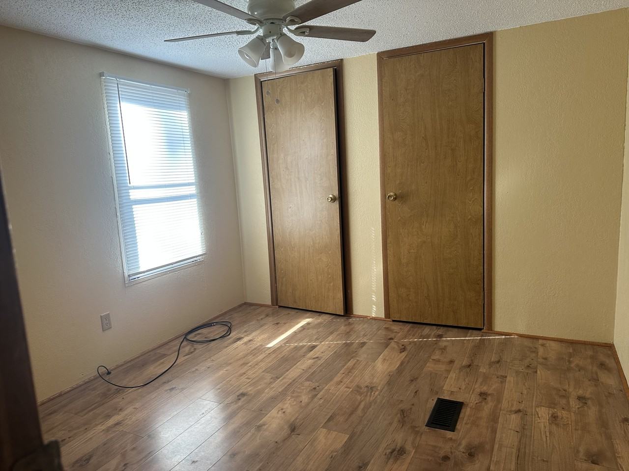 369 Ridgewood Dr Nw #NA - Photo 6 of 9