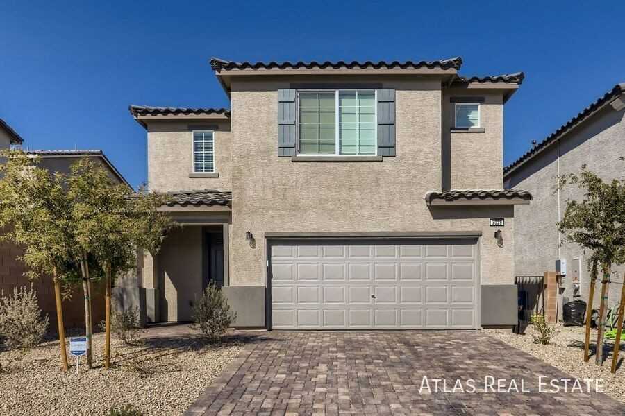 3028 Misty Pine Ave - Photo 2 of 18