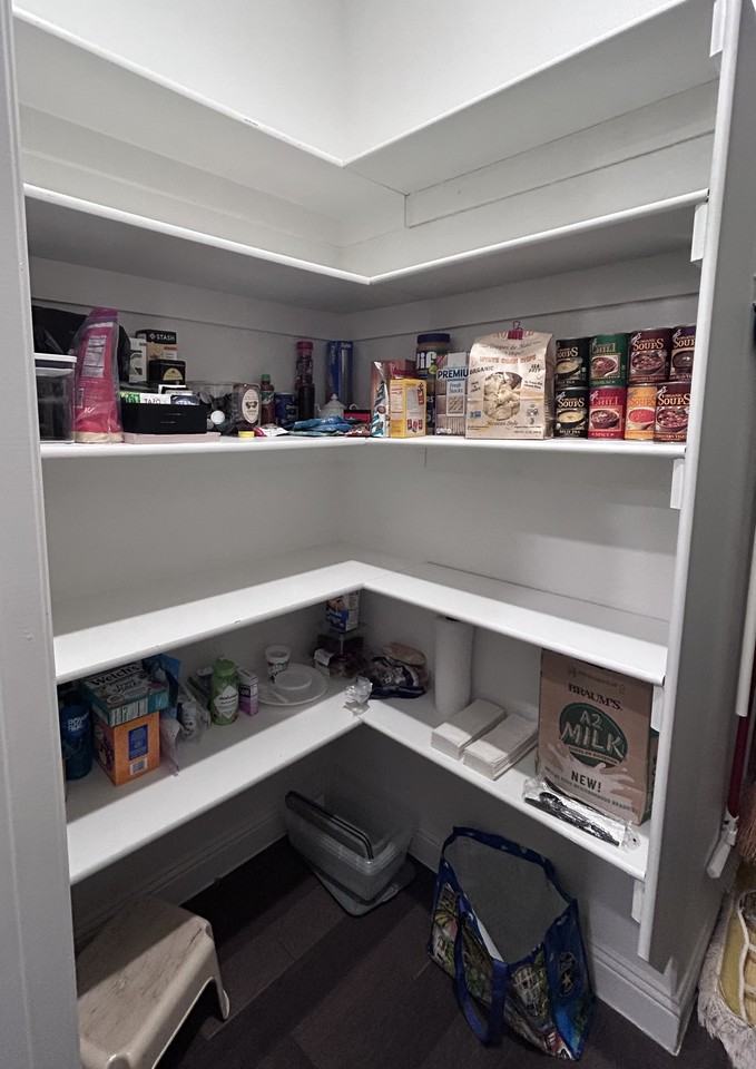 4412 Villa Drive - Photo 3 of 14