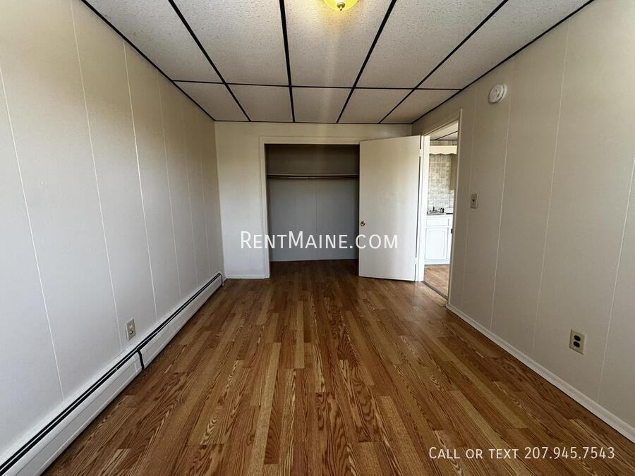 27 Eastern Ave #4 - Photo 3 of 7