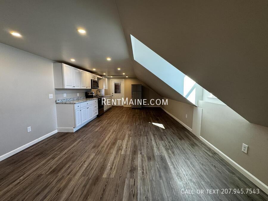 2 Danielson St #6 - Photo 2 of 12