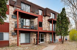 1077 Van Dyke St - Photo 1 of 1