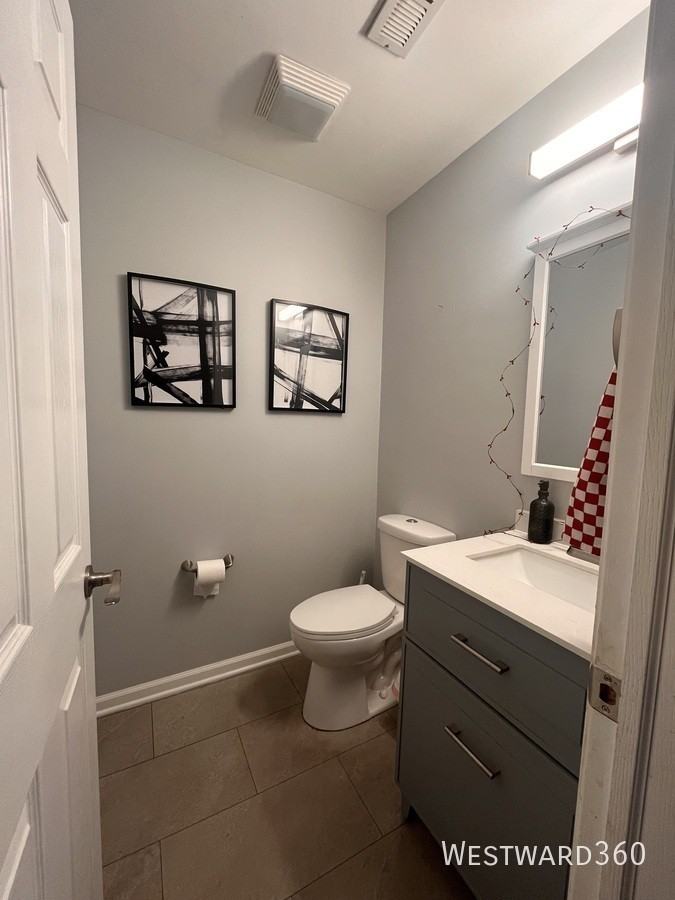 610 Lakeridge Ct - Photo 4 of 18