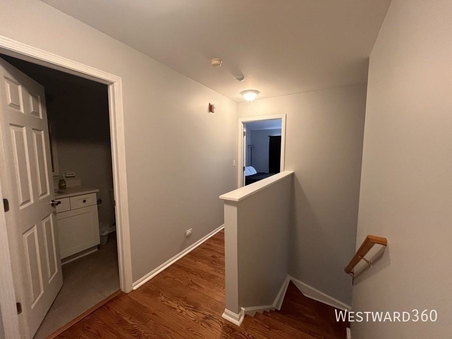 610 Lakeridge Ct - Photo 6 of 18