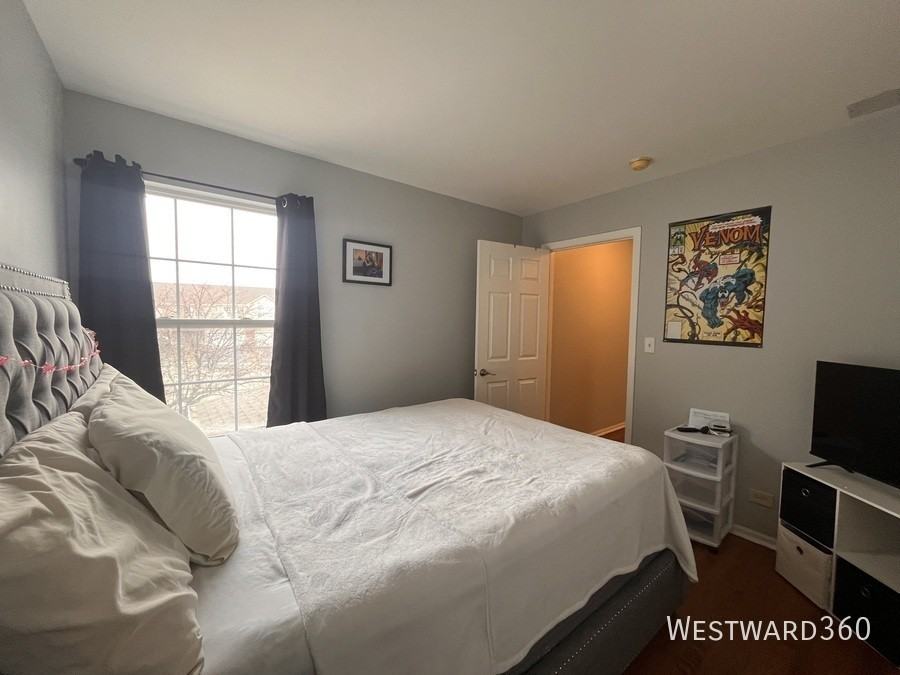 610 Lakeridge Ct - Photo 7 of 18