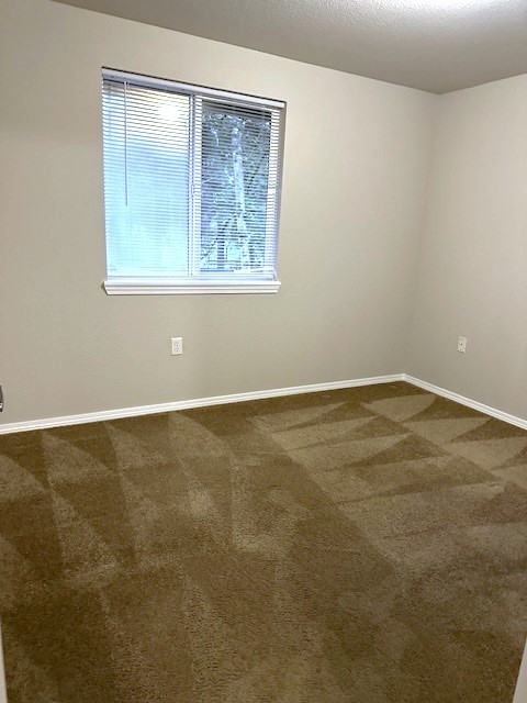 2867 Sw 209th Ave - Photo 7 of 11