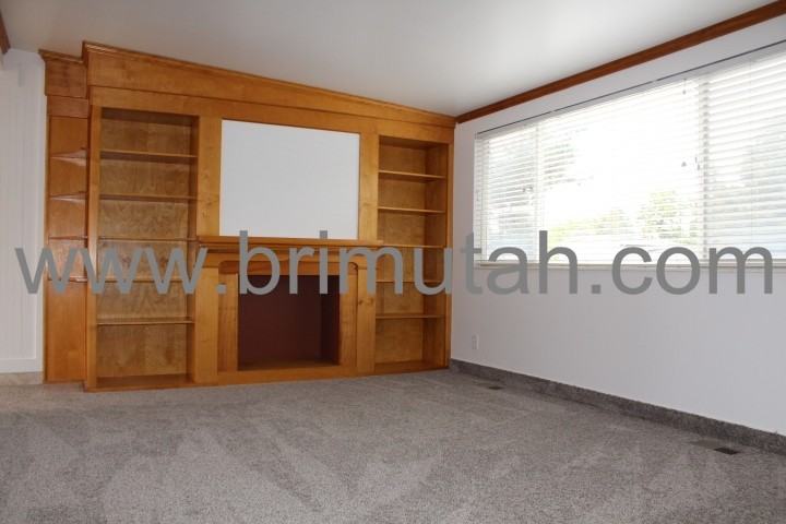 602 E Pioneer Ave #1 - Photo 6 of 43