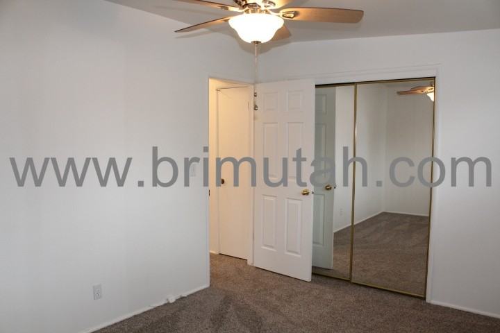 602 E Pioneer Ave #1 - Photo 7 of 43