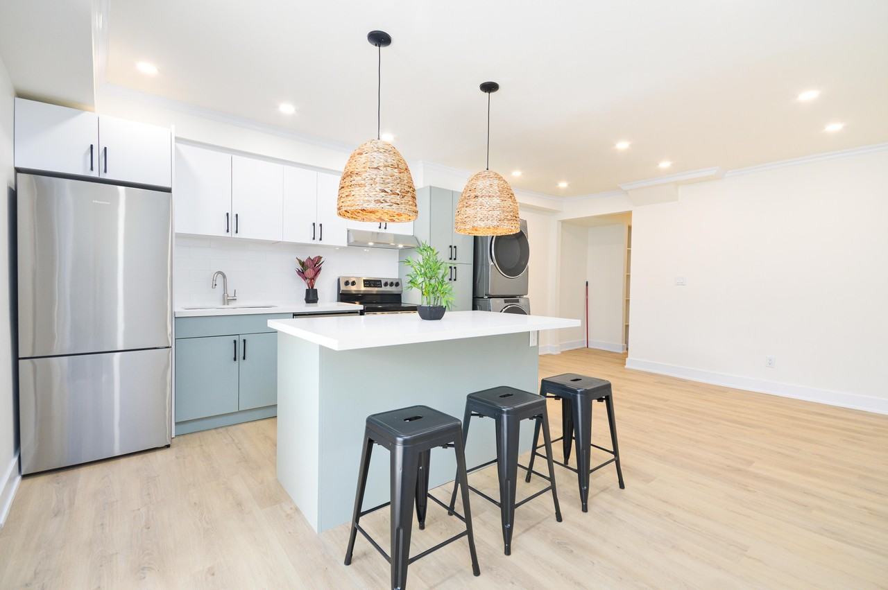 107 Nairn Ave #MAIN - Photo 3 of 9