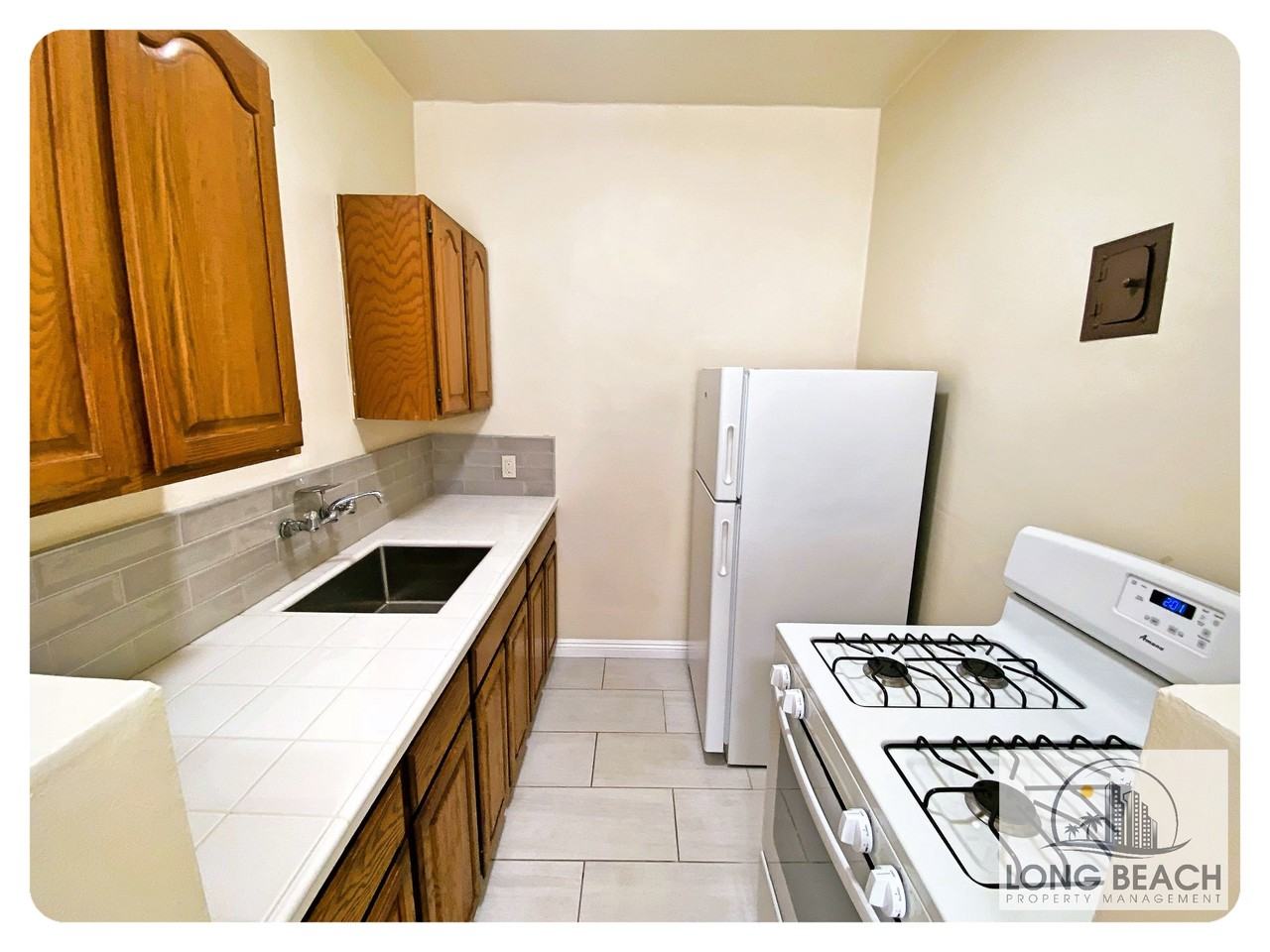 229 Atlantic Avenue #208 - Photo 4 of 9