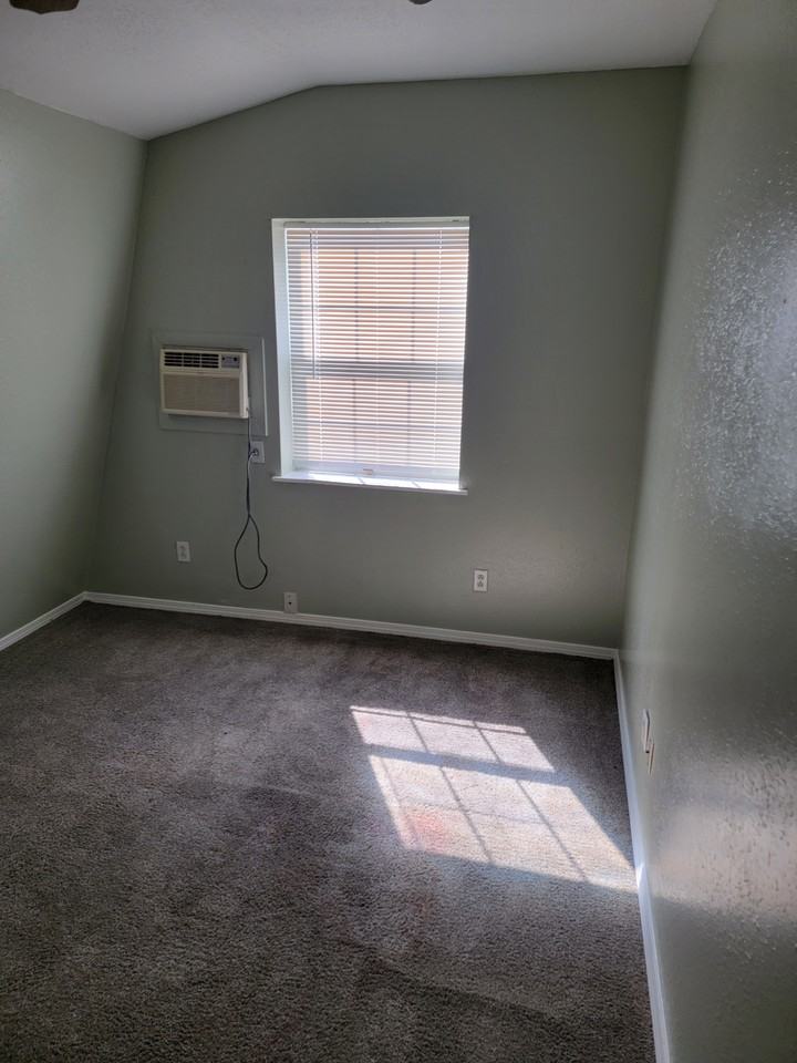 4888 Fm 467 #1 - Photo 2 of 8