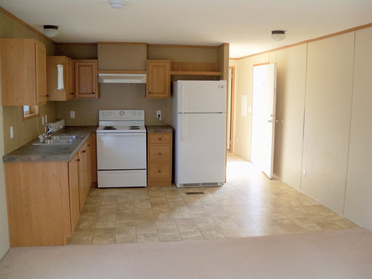 2034 Hillner Ln #1 - Photo 3 of 10