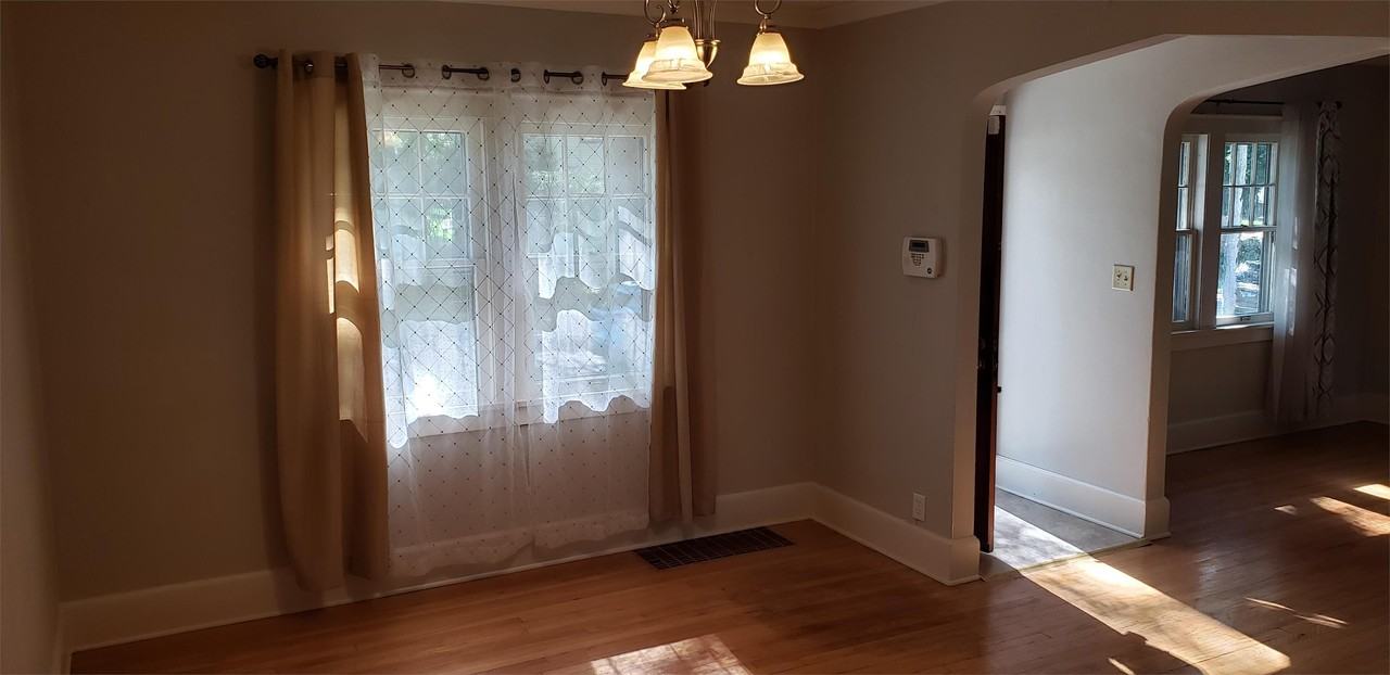 914 N Chicago Ave #1 - Photo 5 of 11