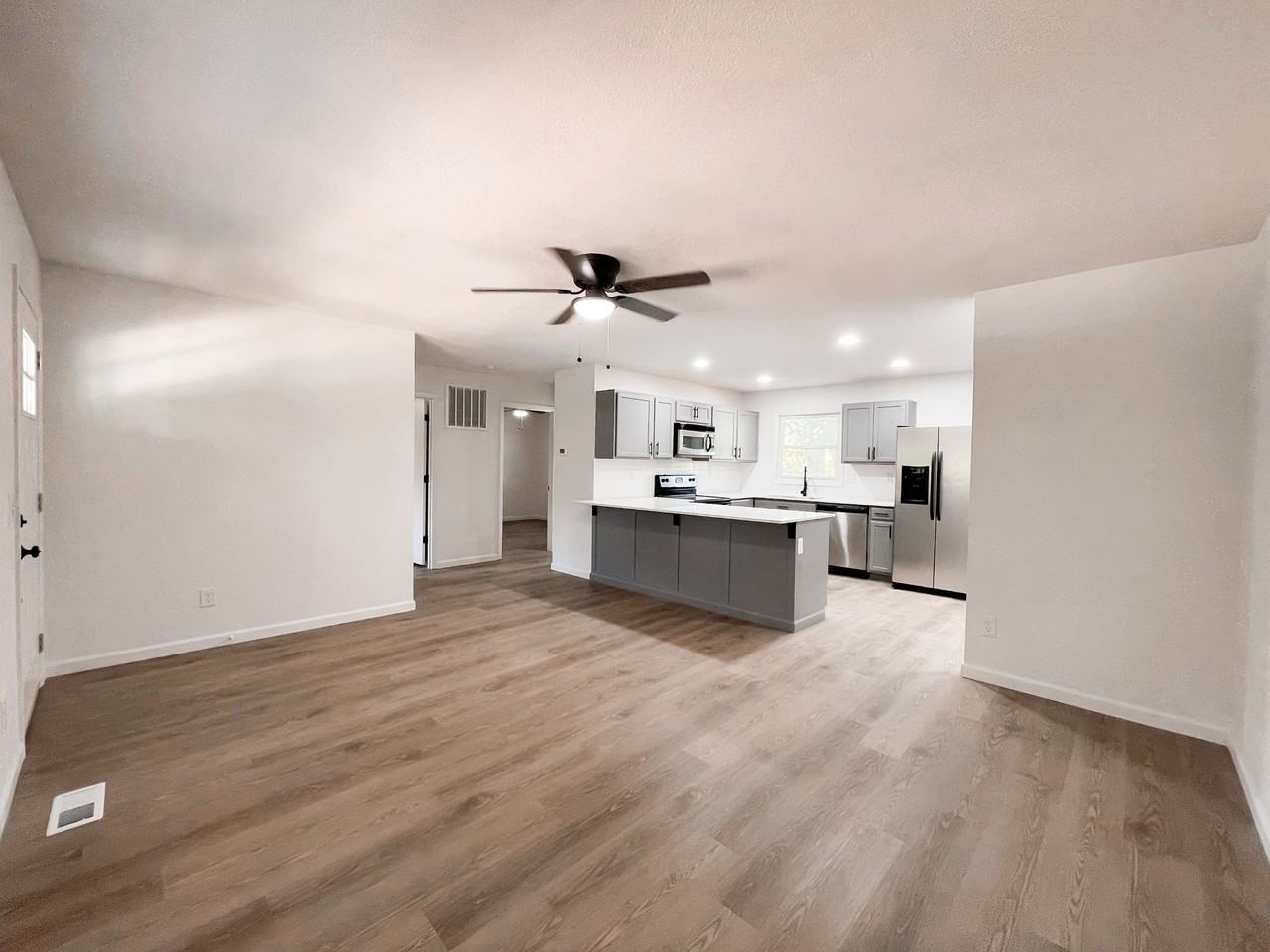 21 Munster Dr #NA - Photo 2 of 13