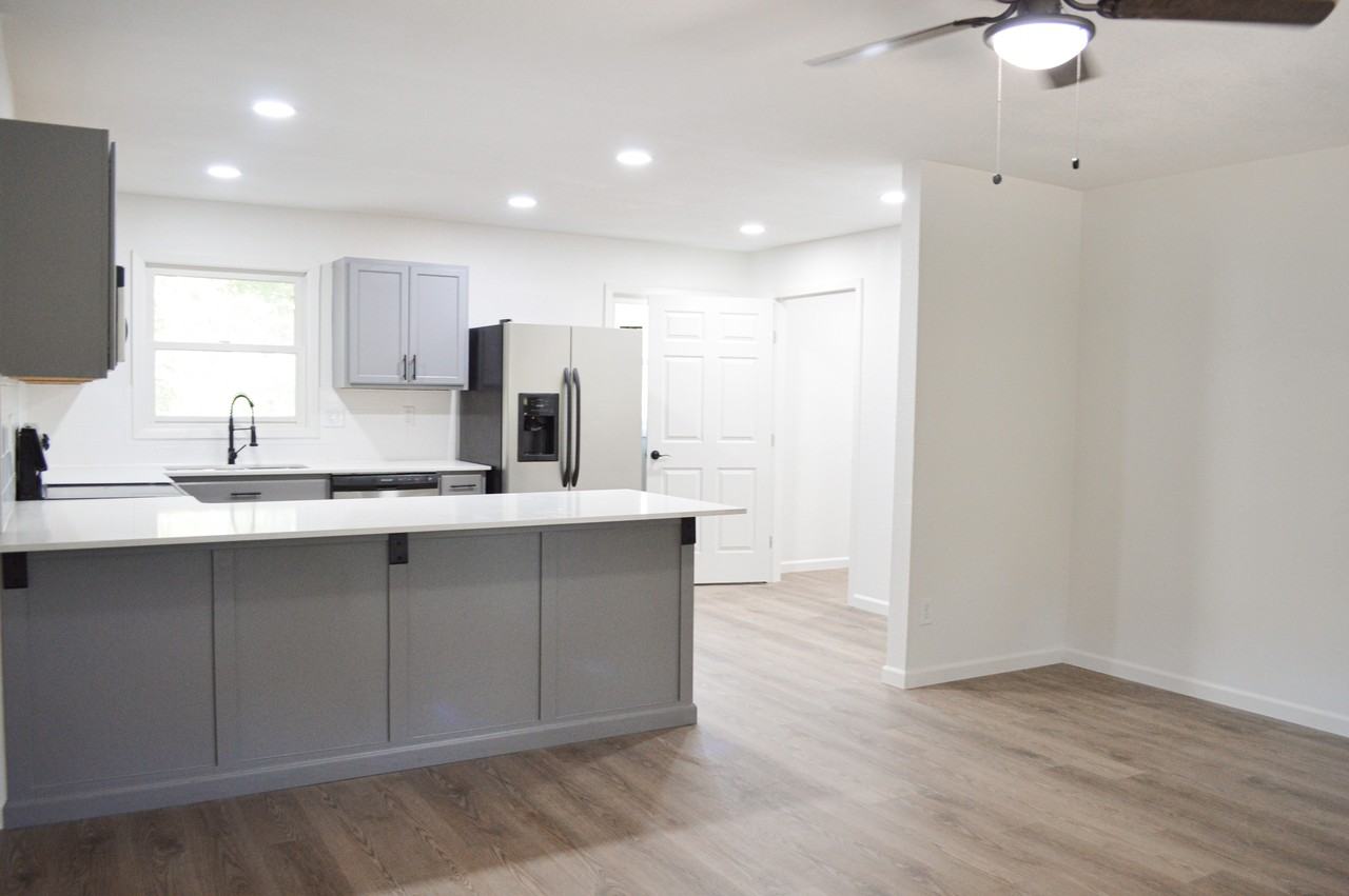 21 Munster Dr #NA - Photo 3 of 13