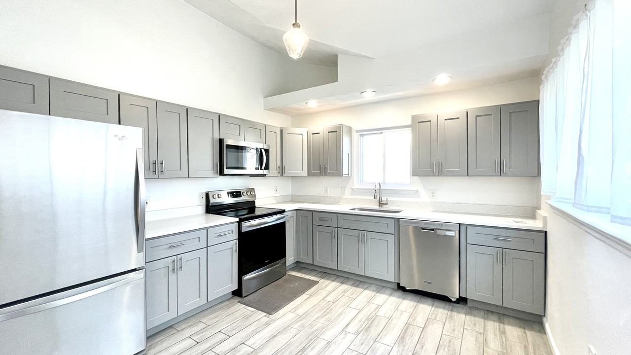 329 Jacqueline Ave #1 - Photo 3 of 38