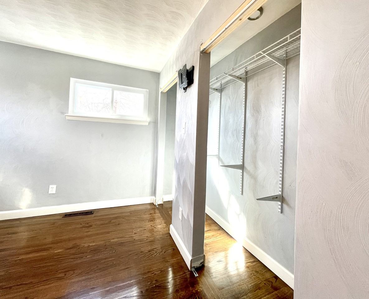 329 Jacqueline Ave #1 - Photo 7 of 38