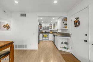 1340 E Hillcrest Dr Unit 8 #8 - Photo 1 of 1