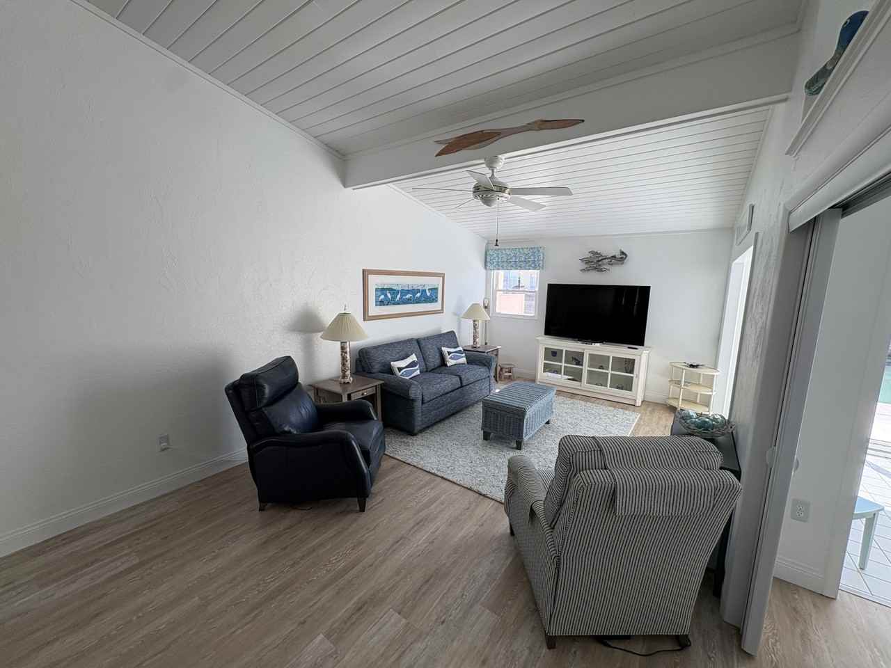 907 Gibbs Rd #243MCH - Photo 6 of 25