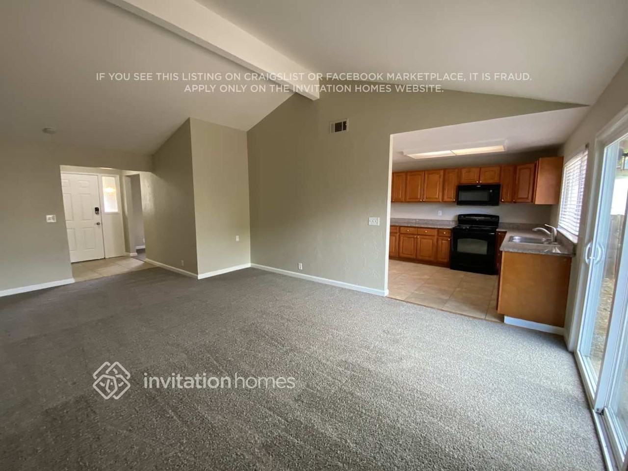 513 Hummingbird Way - Photo 2 of 16