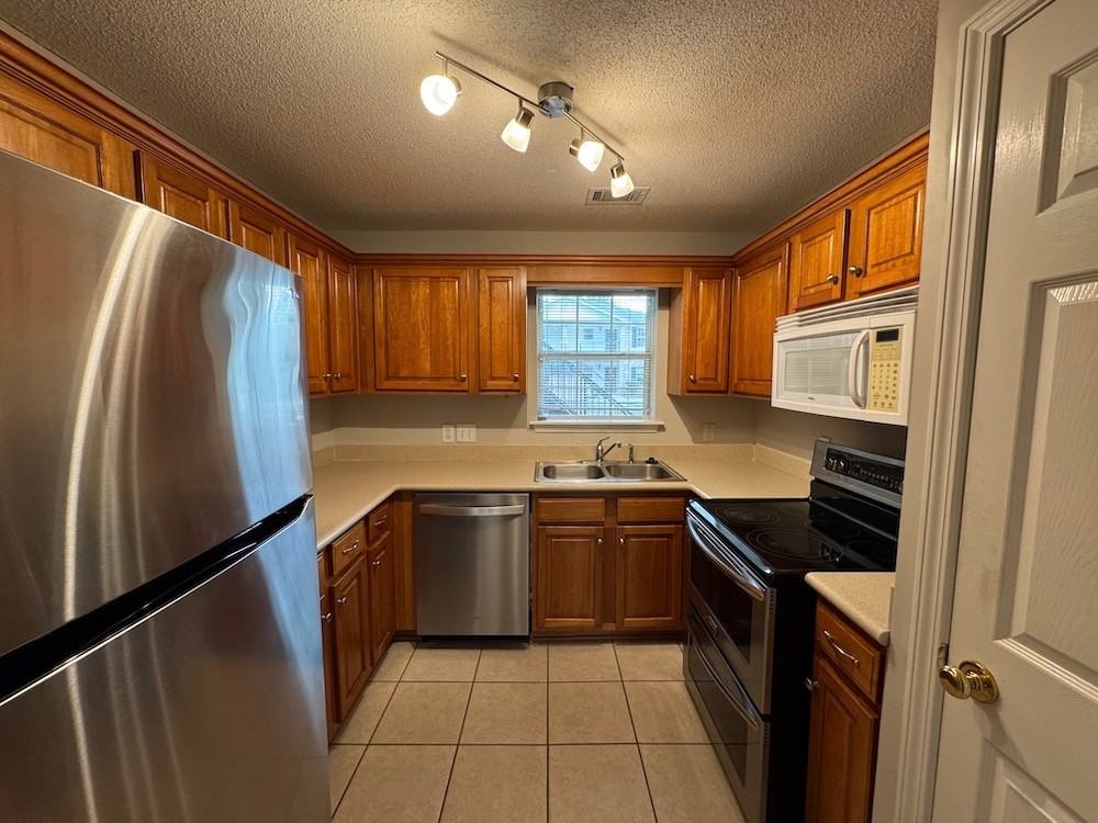 76 Al Henderson Blvd - Photo 5 of 20