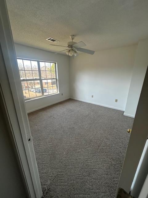 550 E O'neal Street - Photo 5 of 8