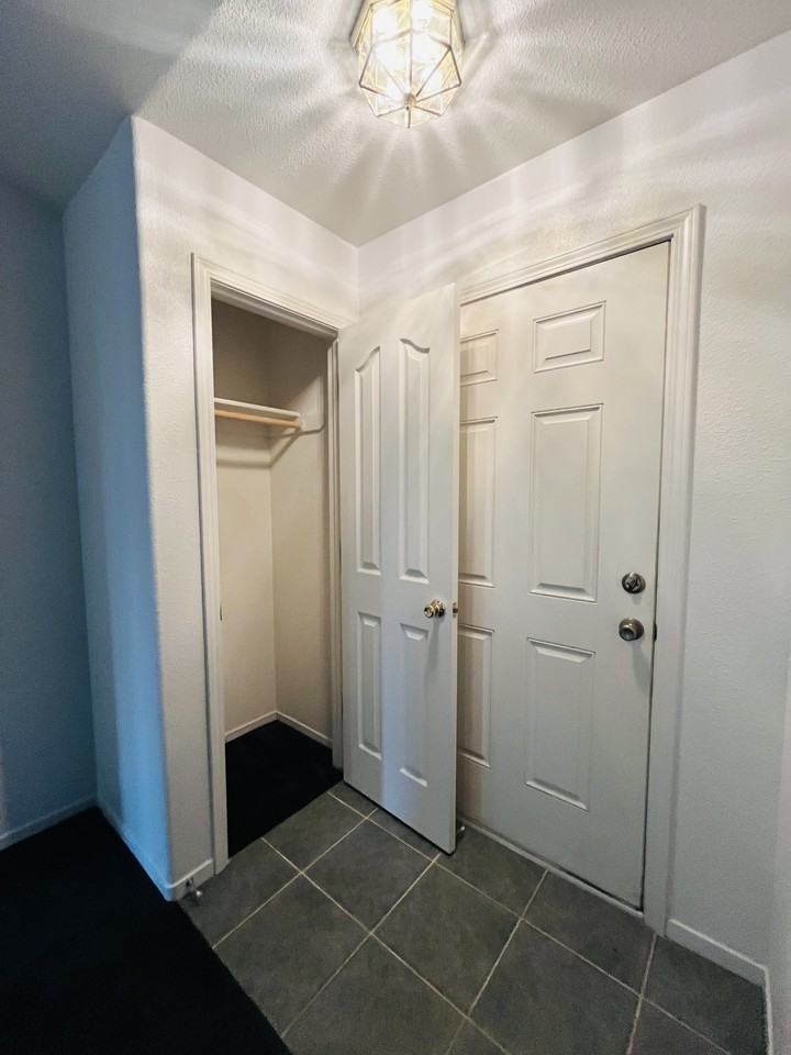 2226 N Glacier Way #1 - Photo 5 of 17