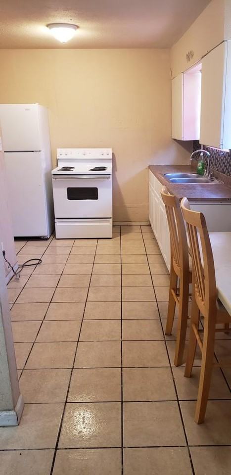 111 W Dunnam St - Photo 5 of 7