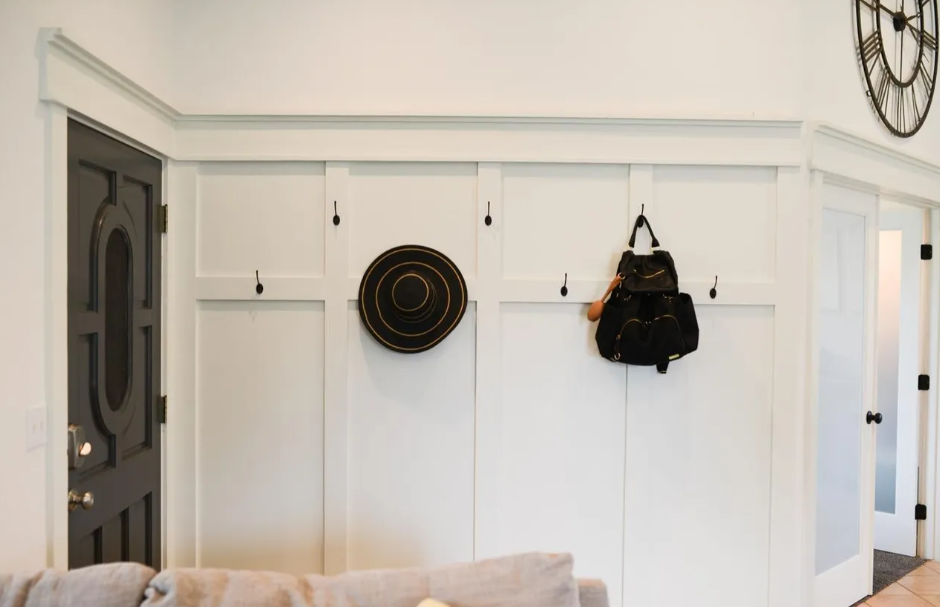 3135 Fairmont Dr #1 - Photo 2 of 25