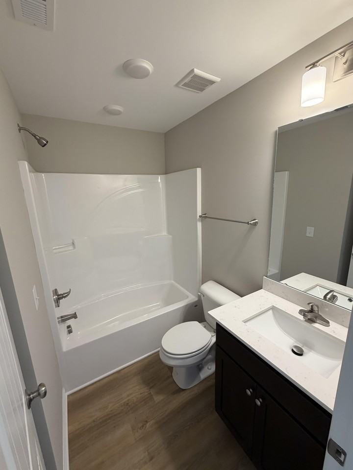 1752 Friendly Rd #1 - Photo 6 of 14