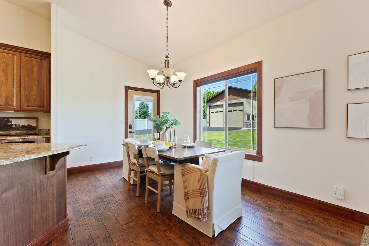 1981 W Twinkling Star Rd #1 - Photo 7 of 38