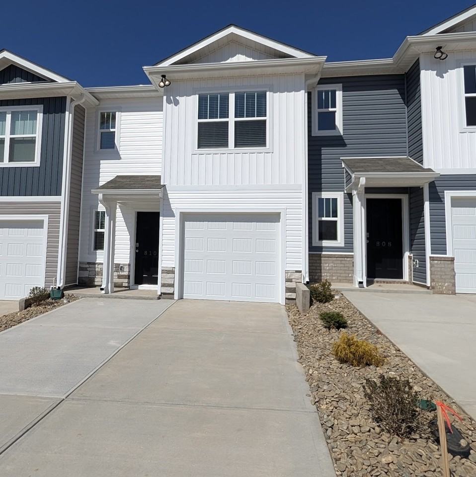 810 Embark Cir #1 - Photo 2 of 23