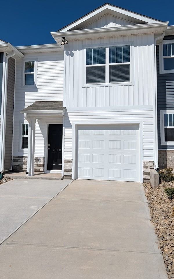 810 Embark Cir #1 - Photo 3 of 23