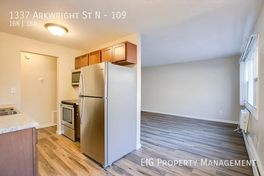 Woodland Court - Photo 4 of 50