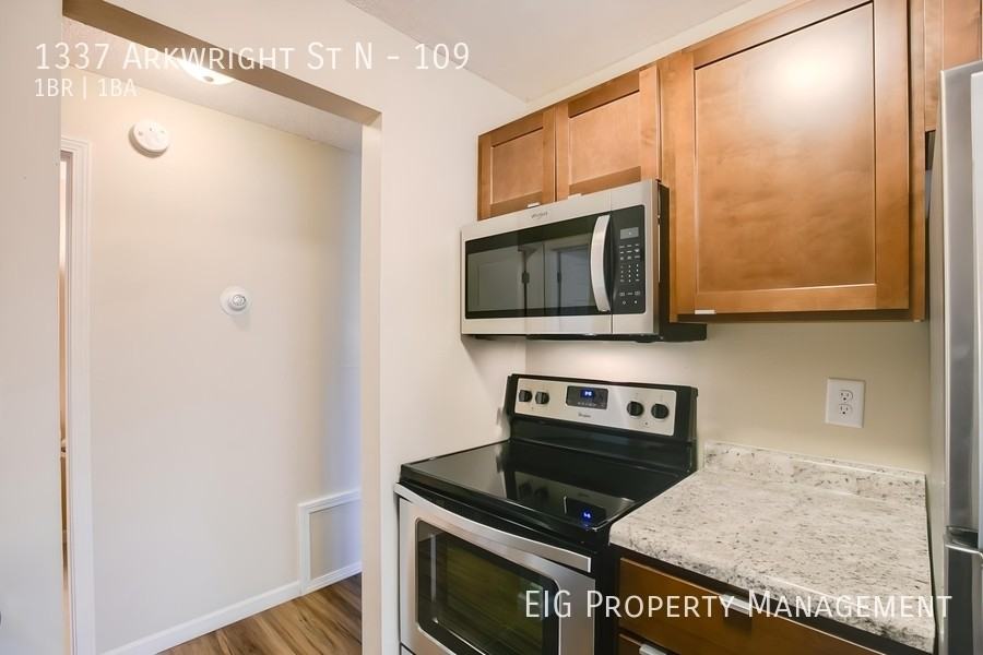 Woodland Court - Photo 7 of 50