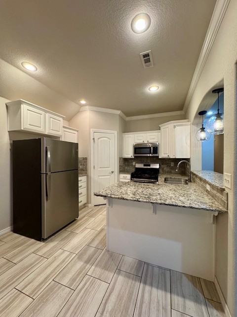 100 Sullivans Way #1 - Photo 5 of 19