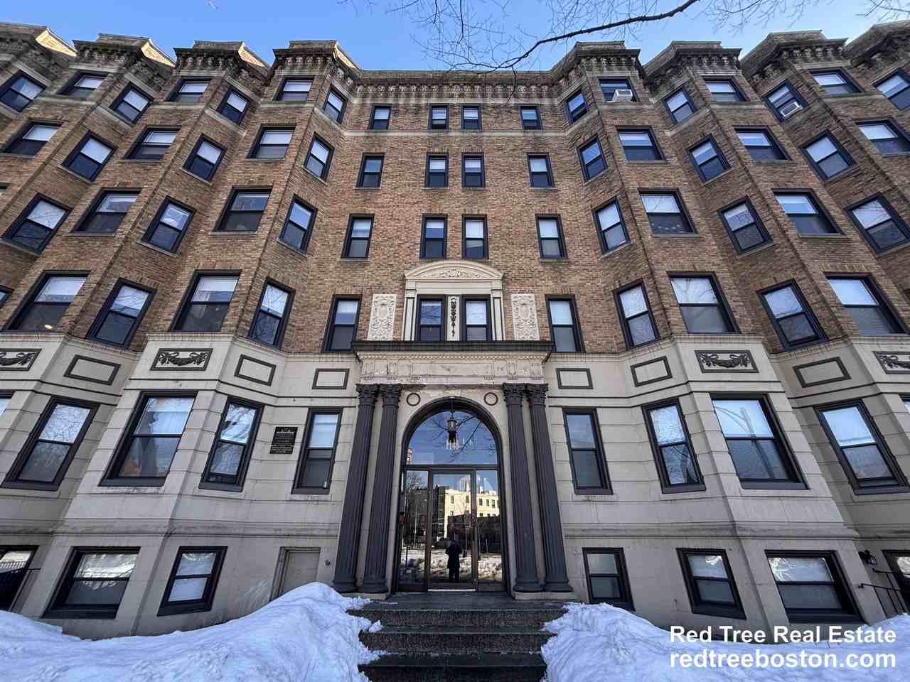 1148 Commonwealth Ave #11 - Photo 3 of 6