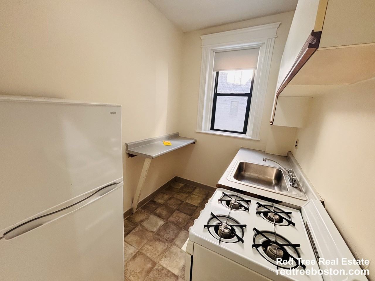 1148 Commonwealth Ave #15 - Photo 4 of 13